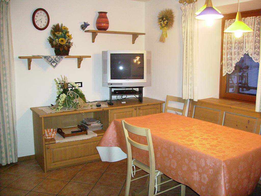 Casa Pergher Folgaria Rom bilde